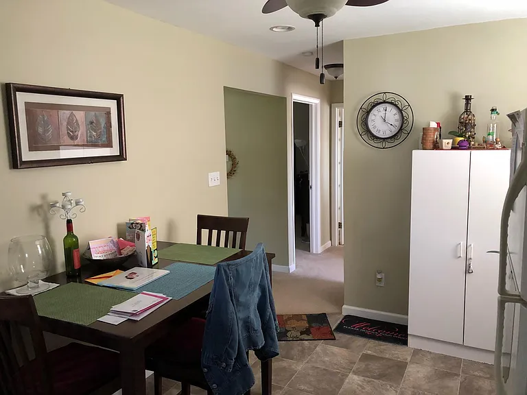44 N Chestnut St — Photo 3