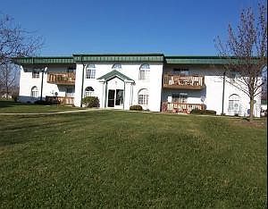 1st image of 2867 Heritage Dr APT 1A