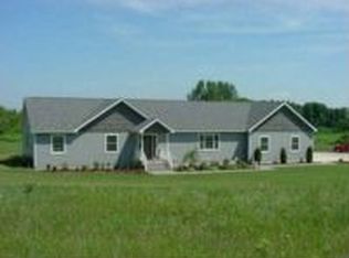 7946 S Lachance Rd, Mc Bain, MI 49657