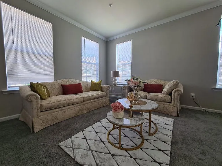 4431 Maple Wood Dr #1 — Photo 6