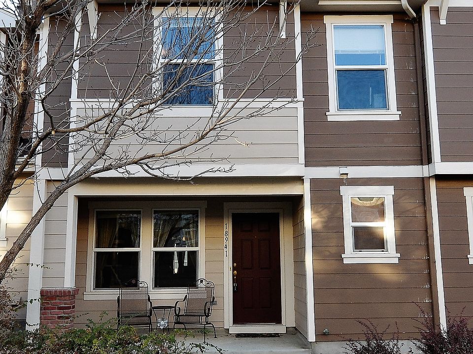 1st image of 18941 E 58th Ave
