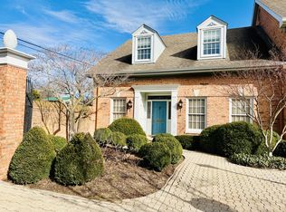 1 Charleston Greene, Danville, KY