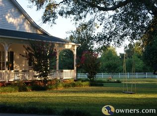 5046 Peanut Rd, Graceville, FL 32440