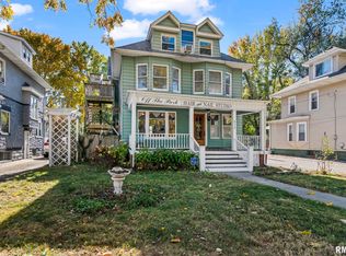 612 S South Grand Ave W, Springfield, IL 62703