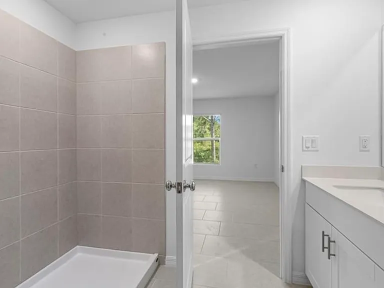 334 Pinehurst Ave — Photo 22
