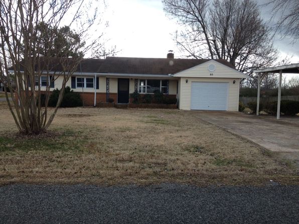 80 Golf Dr