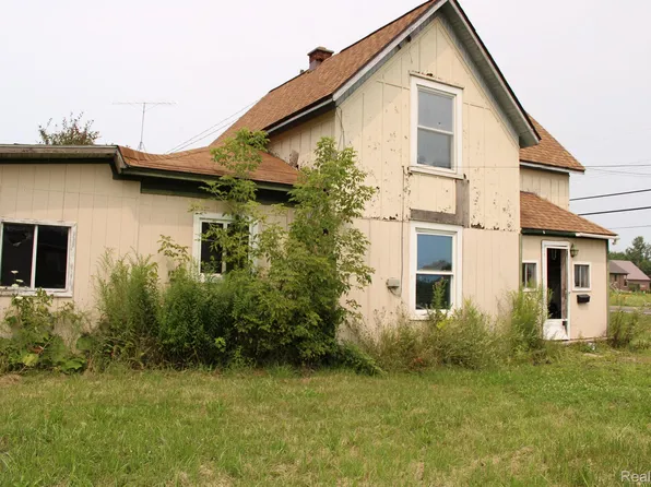 831 Capac Rd, Allenton, MI 48002