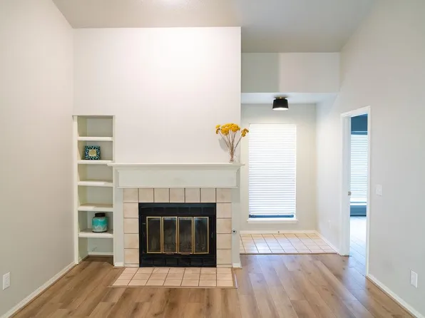 1333 Greenfern Ln, Edmond, OK 73034