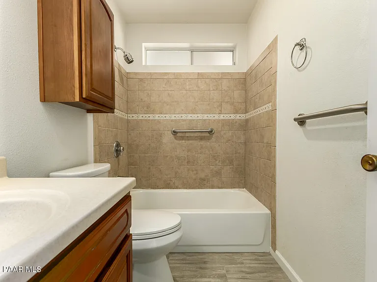 11014 W Cheryl Dr — Photo 19
