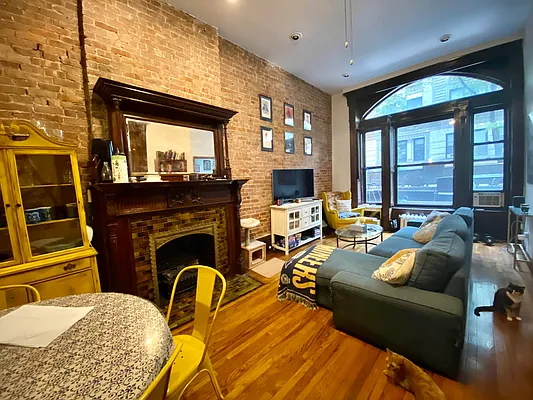 Rented by Corcoran | media 10