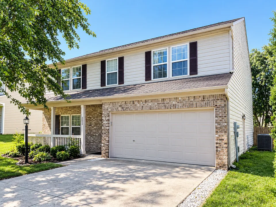 3533 S Glasgow Cir