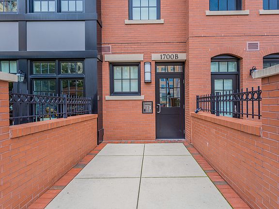 4th image of 1700 Clarendon Blvd #124