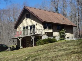 7111 Saint Martins Hill Rd, Munising, MI 49862