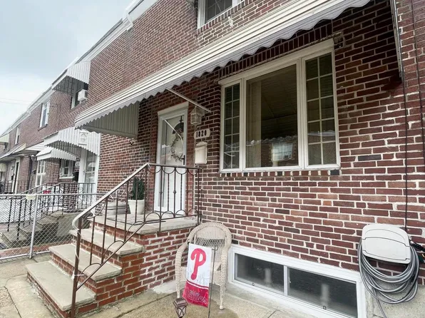 1820 S Dover St, Philadelphia, PA 19145