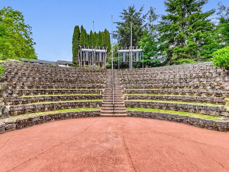 Community Amphitheater