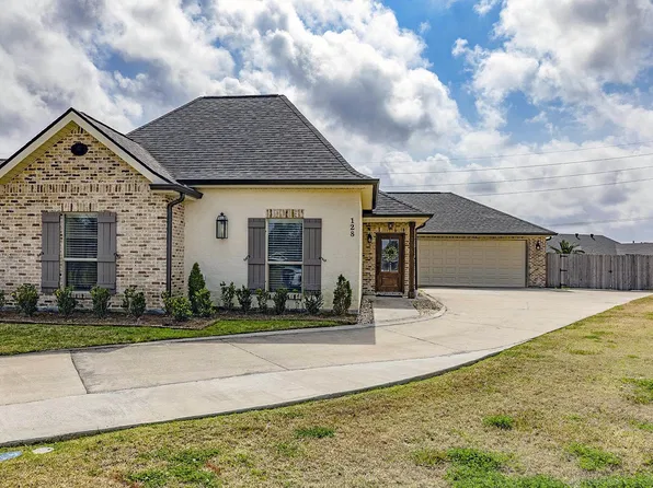 128 Del Rio Dr, Houma, LA 70360