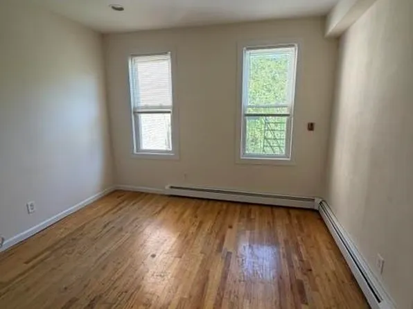331 Monroe St APT 2L, Hoboken, NJ 07030