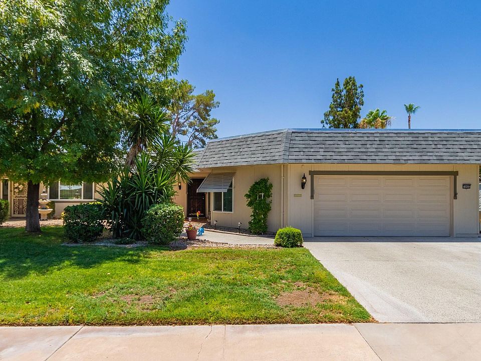 1st image of 10405 W Campana Dr