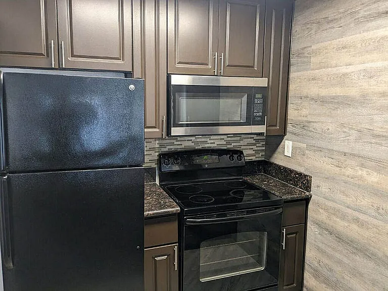 Villa De Adel Apts — Photo 54