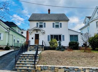 764 Huntington Rd, Bridgeport, CT 06610