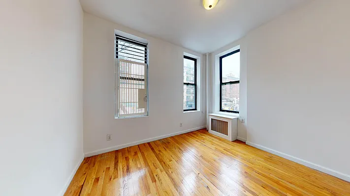 Rented by Bond New York | media 16