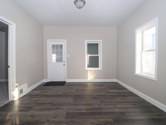 4th image of 1628 Mead STREET