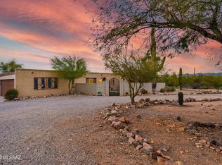 7117 N Camino De Los Caballos, Tucson, AZ 85743