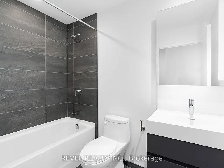 39 Mary St #1012 — Photo 19