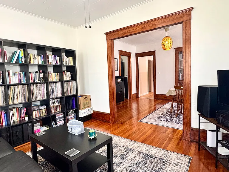 98 Maple St #2 — Photo 22