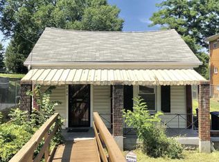 4434 B St SE, Washington, DC 20019