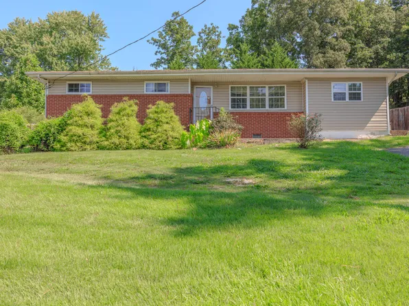 944 Hurtt Rd, Chickamauga, GA 30707