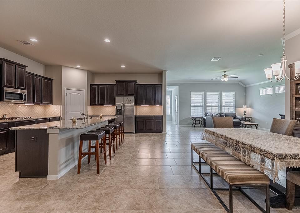 1st image of 28931 Grand Teton Ct