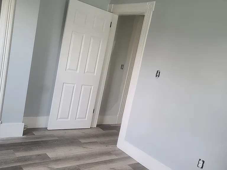 141-143 Mansfield St #2 — Photo 6