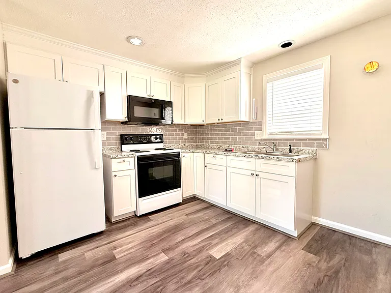 53 Fredonian St #1 — Photo 10
