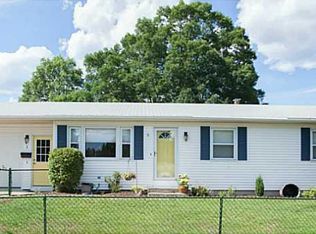 1 Tulip Rd, Coventry, RI 02816