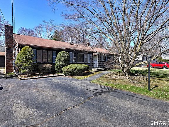 2nd image of 12 Ray Bob Road