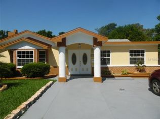 1744 Bradshaw Ln N, Saint Petersburg, FL 33710