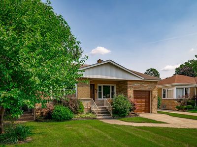 503 Longcommon Rd, Riverside, IL, 60546