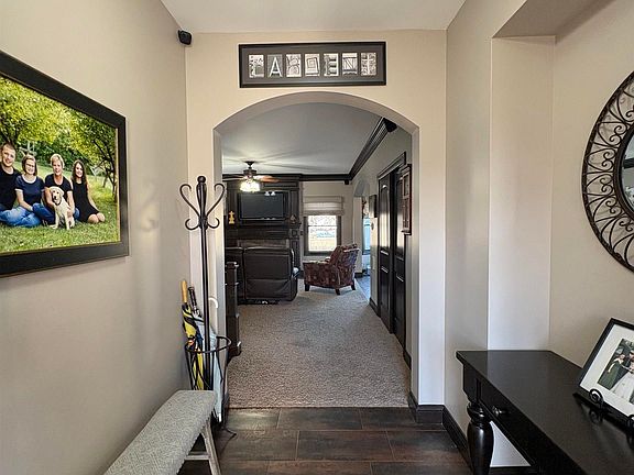 4th image of 1441 Jadens Way