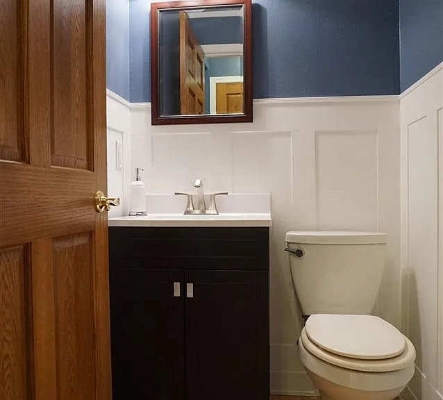 Guest Restroom