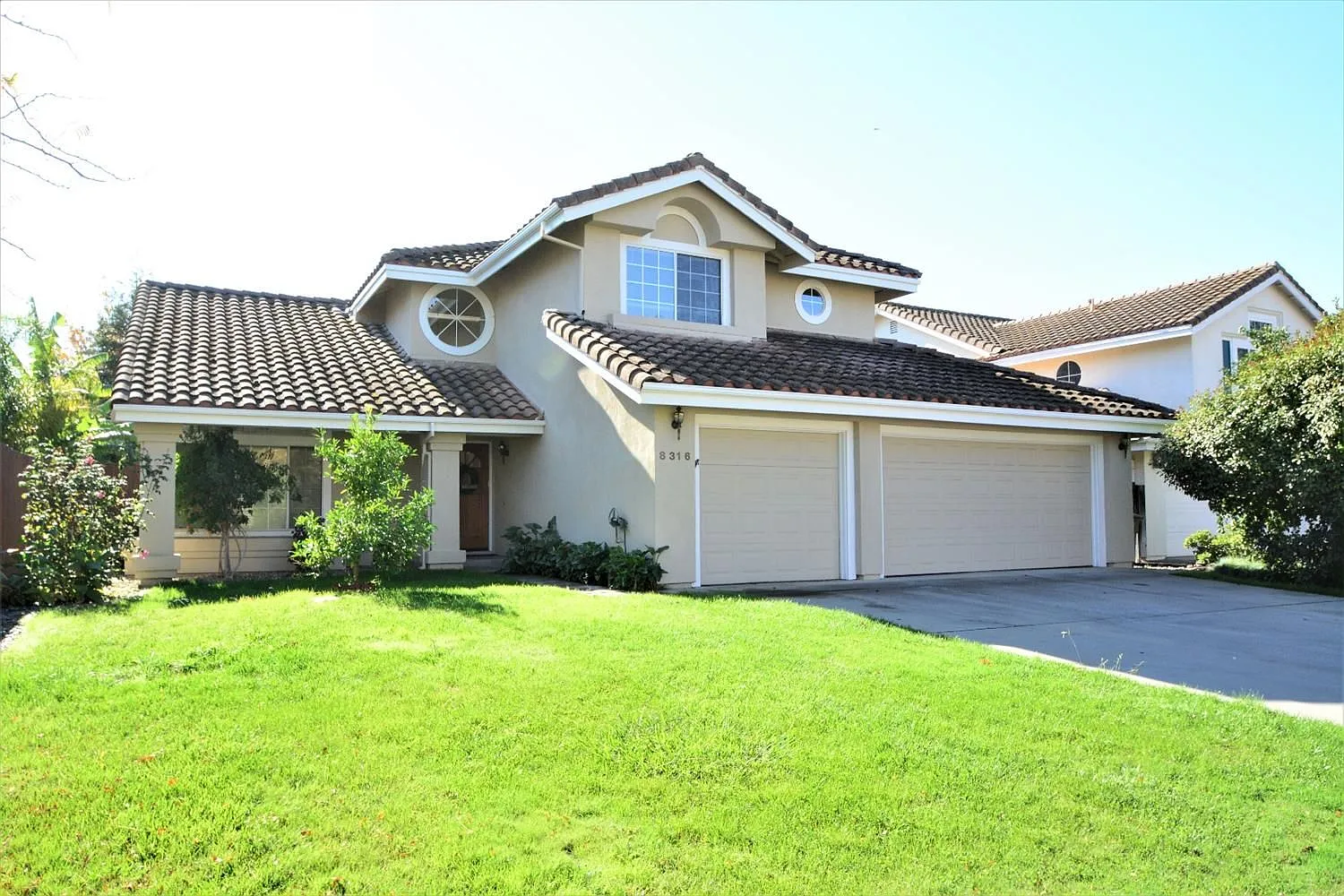 8316 Fox Hound Cir photo 1