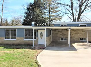 140 Pembroke Rd, Oak Ridge, TN 37830