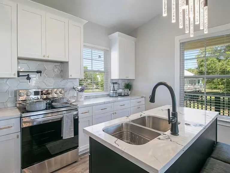 205 Murphy St — Photo 25