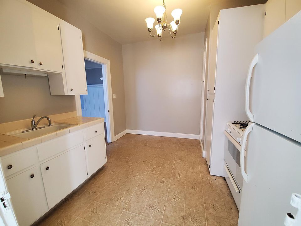 1st image of 2210 Polk St