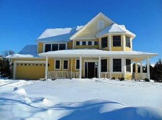 1325 Whistler Point Rd, Woodbury, MN 55129