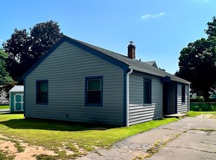 75 Walnut Rd, Rocky Hill, CT 06067