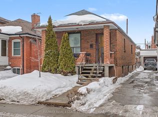 224 Livingstone Ave, Toronto, ON M6E 2M2