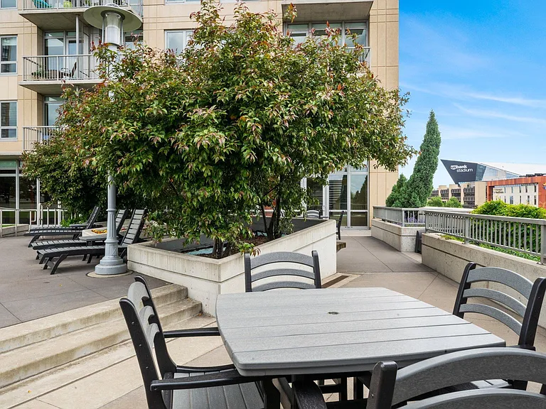 929 Portland Ave #2408 — Photo 43