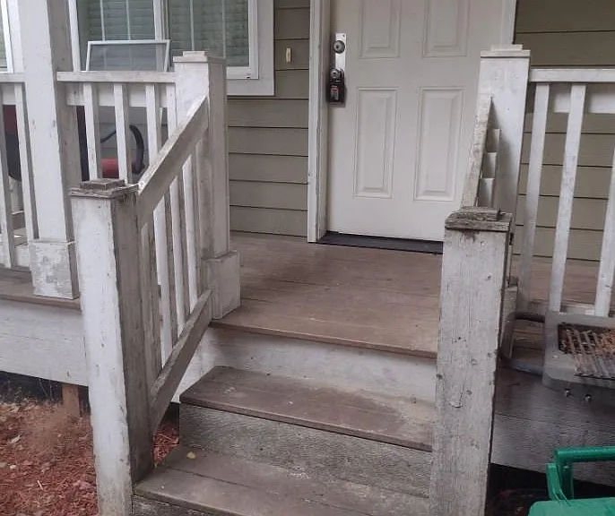 4703 S Morgan St — Photo 1