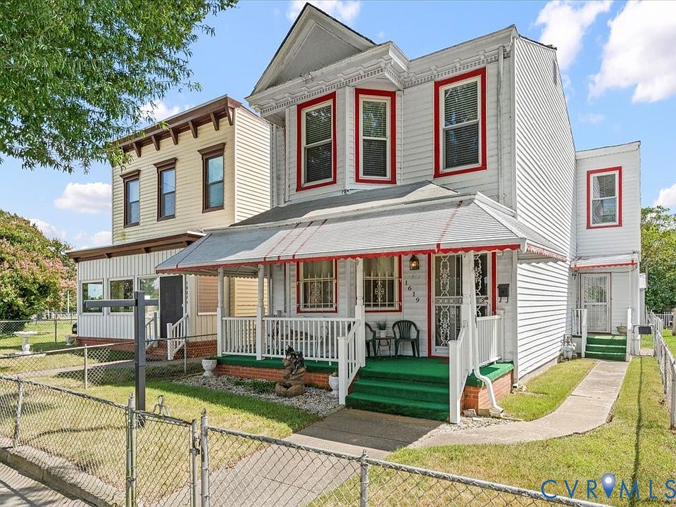 1st image of 1619 Oakwood Ave